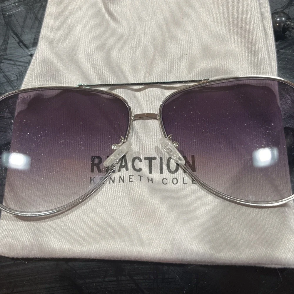 Kenneth Cole Sunglasses Unisex Silver Frame‎ Pastel Blue And Green new